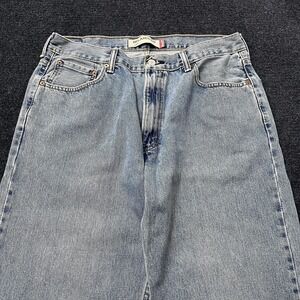 Levis 550 Jeans Mens 36x32 Light Wash Blue Relaxed Fit Tapered Leg Denim